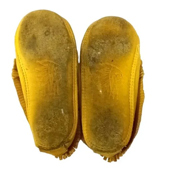 Laurentian Chief Fringed Moose Hide Leather Earthing Moccasins Tan Beaded Size 5 - Picture 9 of 11